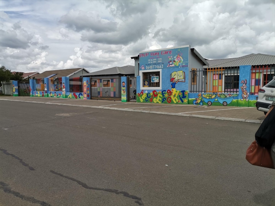 2 Bedroom Property for Sale in Raceway Free State